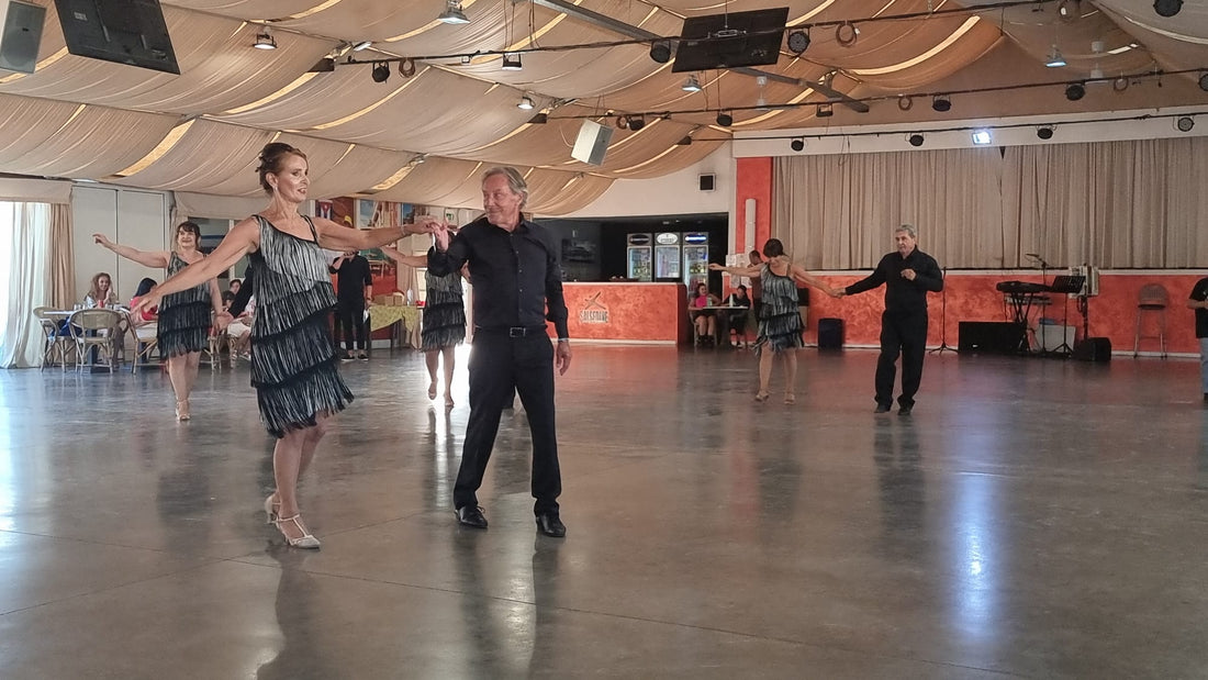 La vita è una pista da ballo: venite a festeggiare con noi